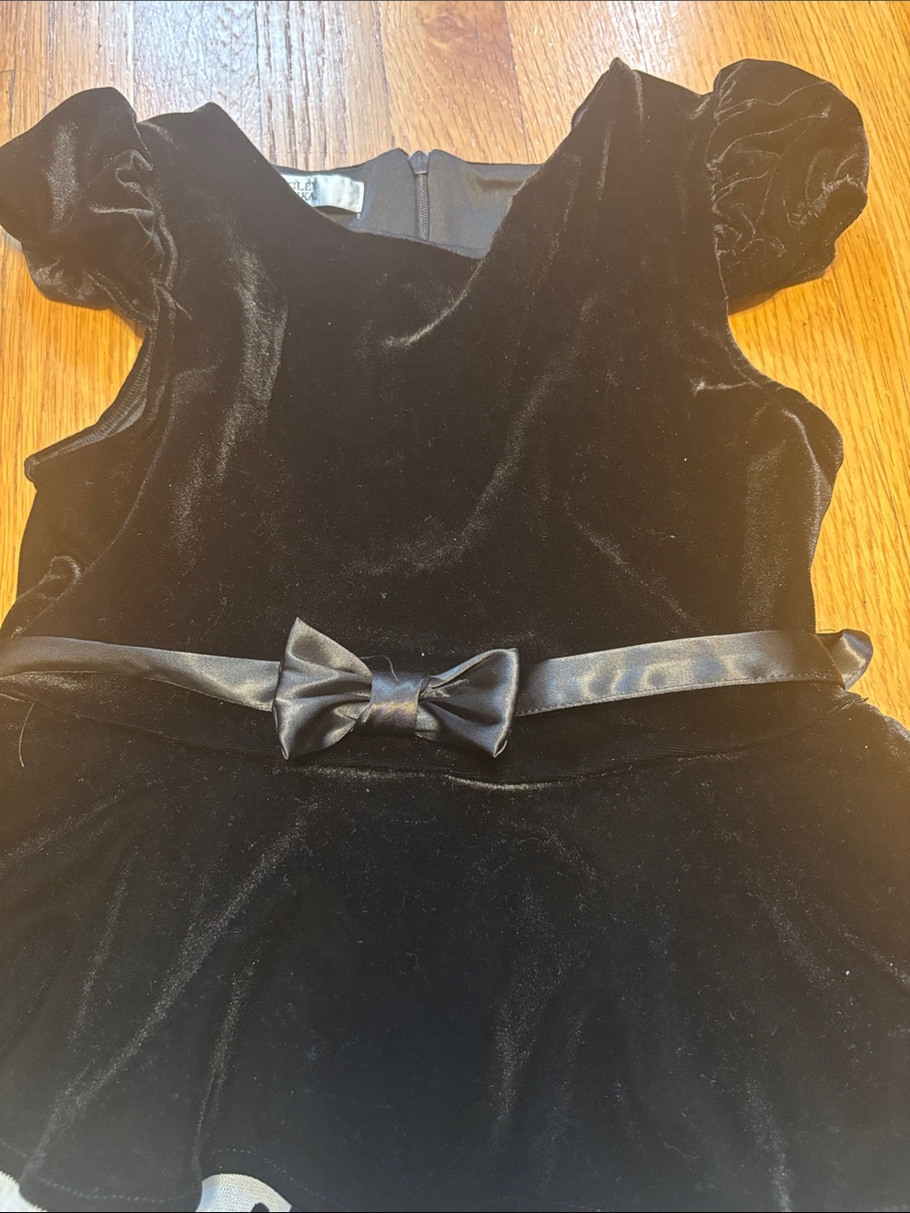Badgley Mischka Black Velvet Peplum Dress with White Floral Skirt - Picture 3 of 6